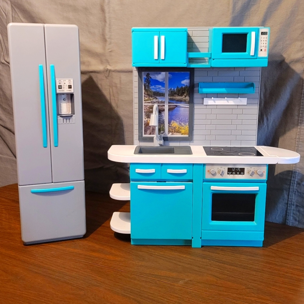 Toy Kitchen Set with Fridge